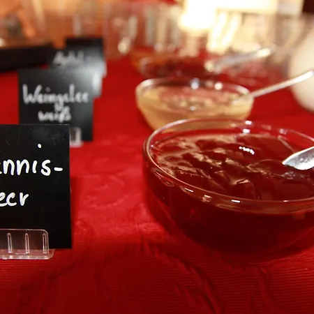 イン Gaestehaus Bourdy