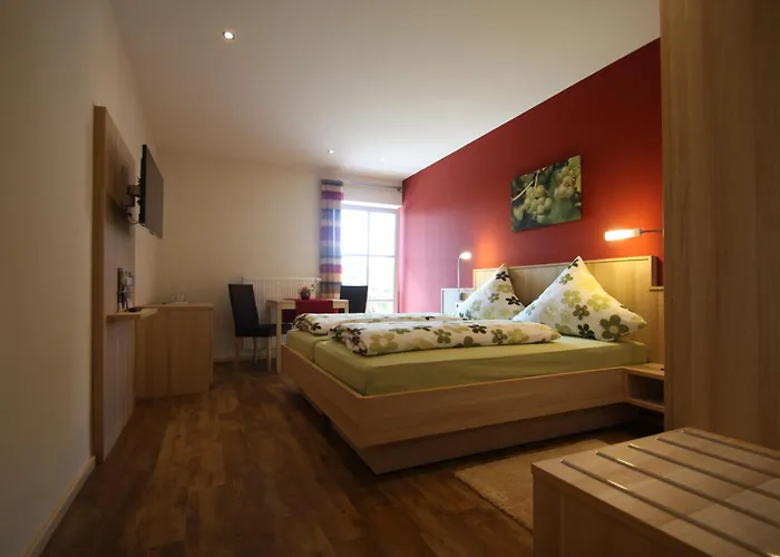 Estalagem Gaestehaus Bourdy